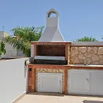 וילה Wealthystays 3br Terrace Bbq With Pool Liopetri