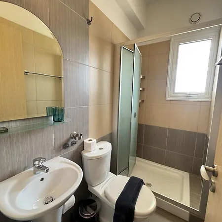 Wealthystays 3br Terrace Bbq With Pool *