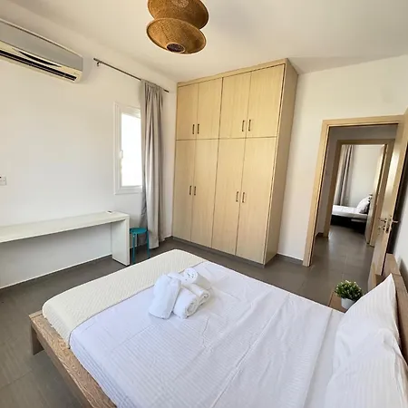 Wealthystays 3br Terrace Bbq With Pool فيلة