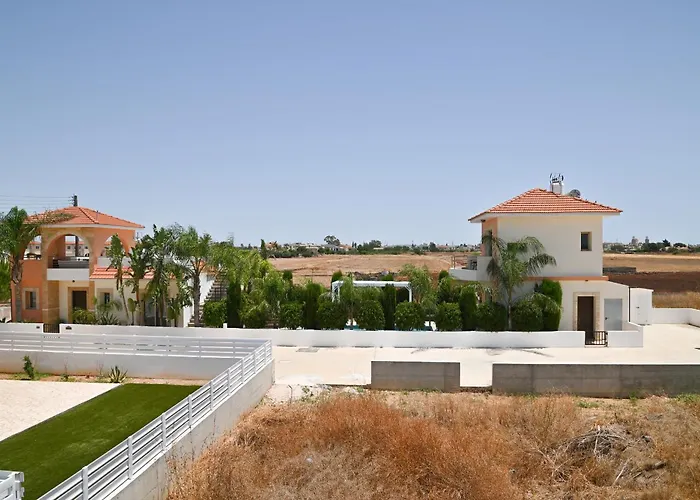 Wealthystays 3br Terrace Bbq With Pool Vila