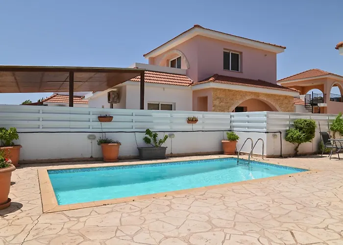 Wealthystays 3br Terrace Bbq With Pool