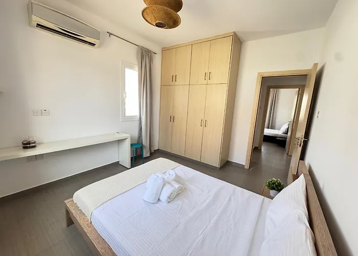 Wealthystays 3br Terrace Bbq With Pool Vila